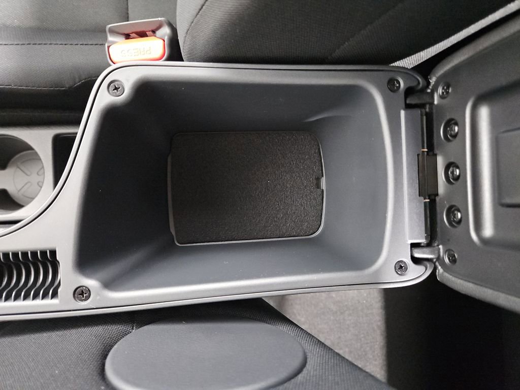 New 2025 Nissan Kicks Play S image 25