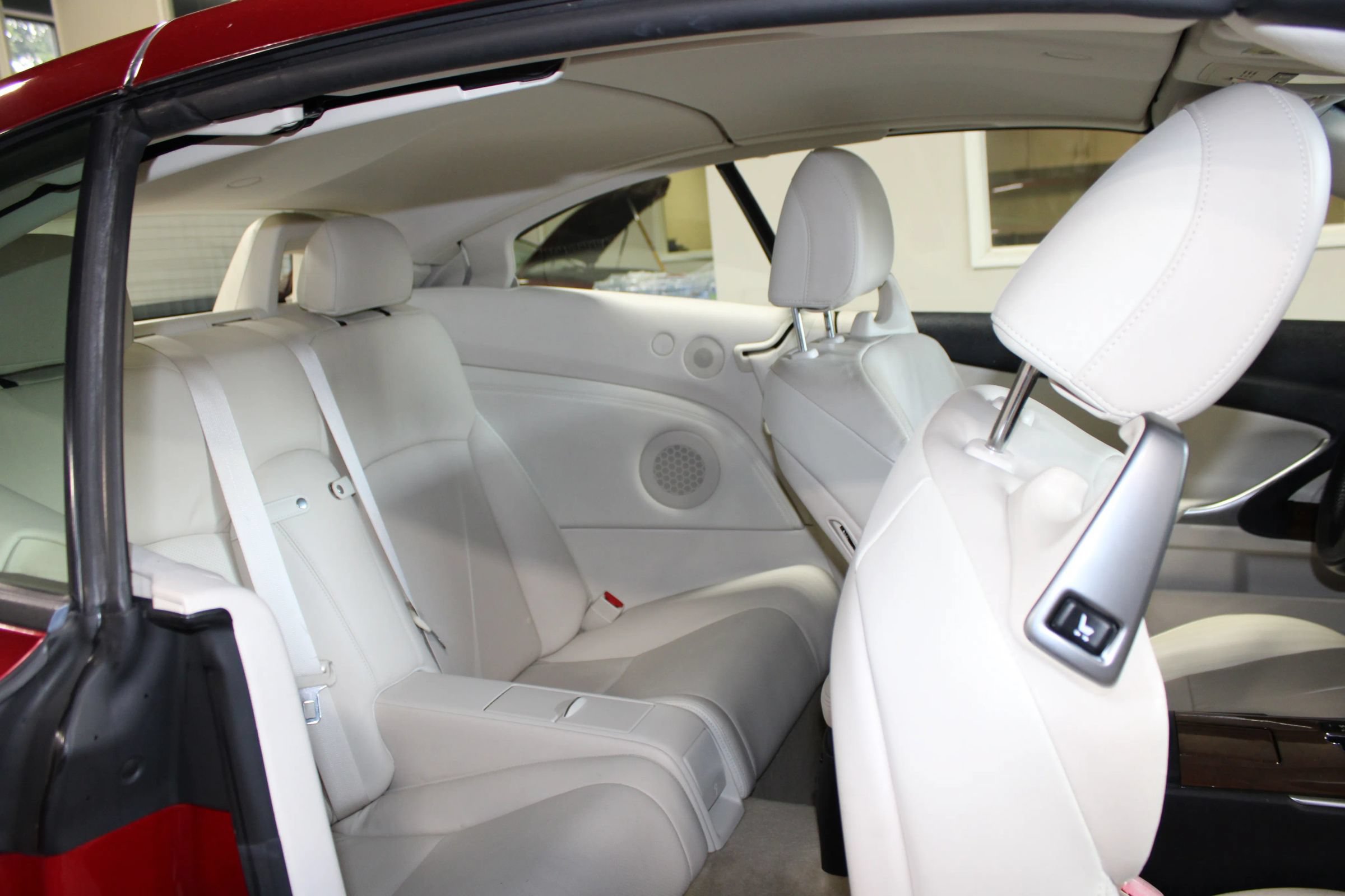 Used 2011 Lexus IS 350C RWD image 33