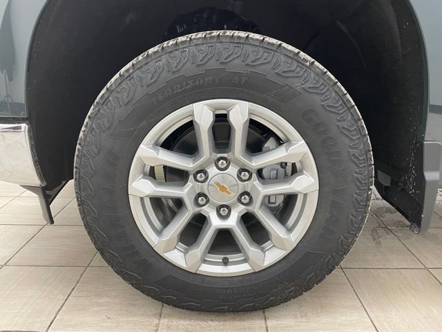 New 2026 Chevrolet Silverado 1500 LT image 7