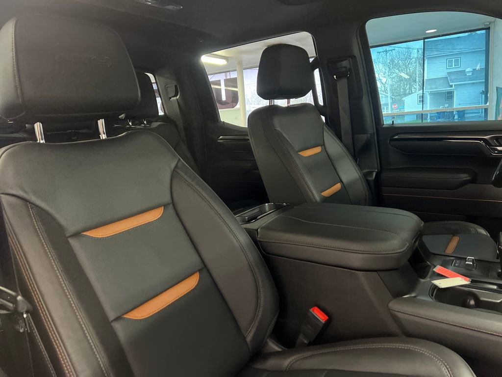 Used 2026 GMC Sierra 1500 AT4 w/ AT4 Premium Package AWD/4WD image 47