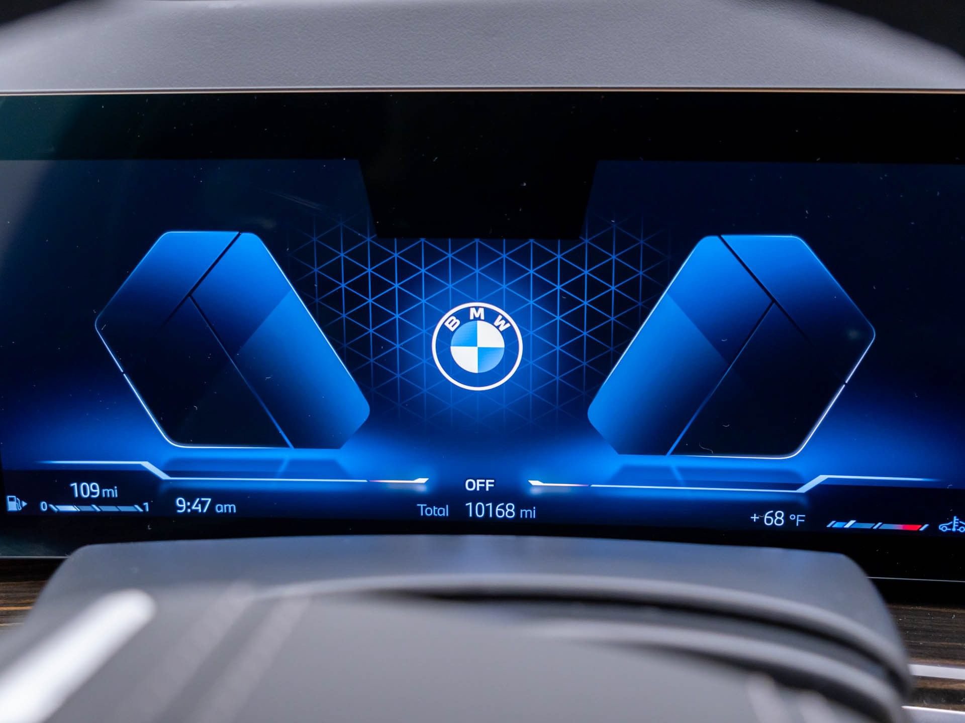 Certified 2025 BMW X7 xDrive40i w/ Premium Package AWD/4WD image 22