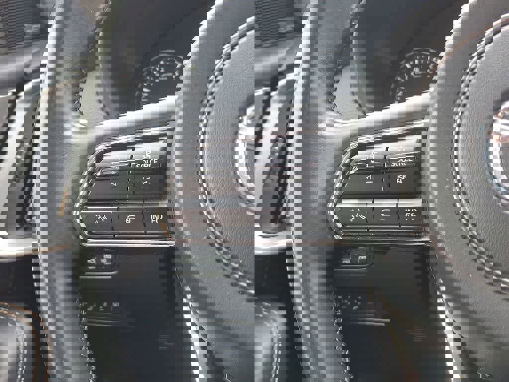 Used 2024 MAZDA CX-90 3.3 Turbo w/ Premium Package image 17