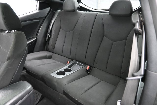Used 2017 Hyundai Veloster Value Edition FWD image 28