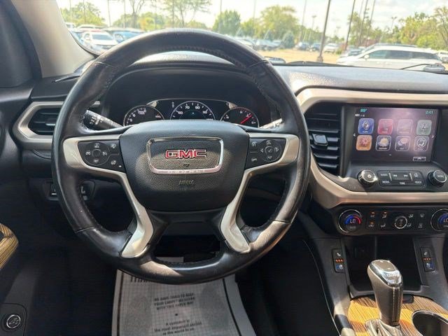 Used 2017 GMC Acadia Denali AWD/4WD image 26