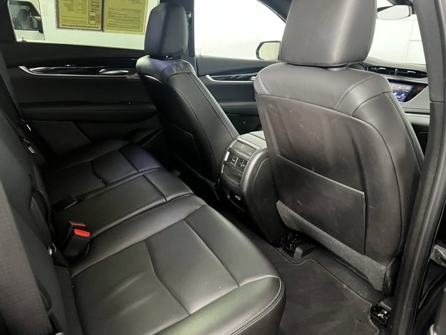 Used 2025 Cadillac XT5 Premium Luxury image 25