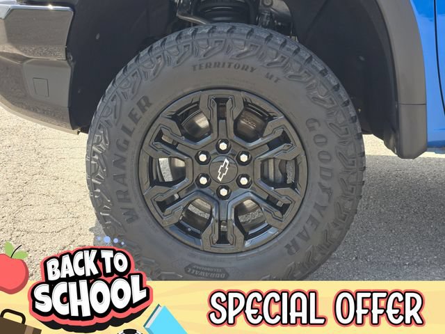 Used 2022 Chevrolet Silverado 1500 ZR2 w/ Technology Package AWD/4WD image 13