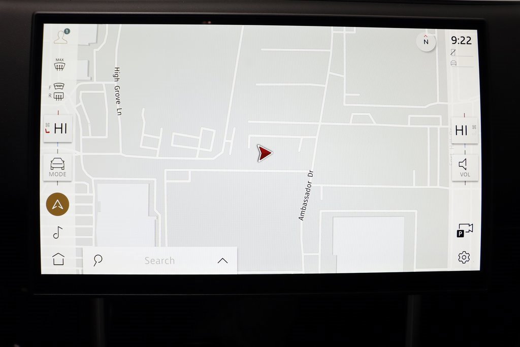 New 2025 Land Rover Range Rover Long Wheelbase SE image 10