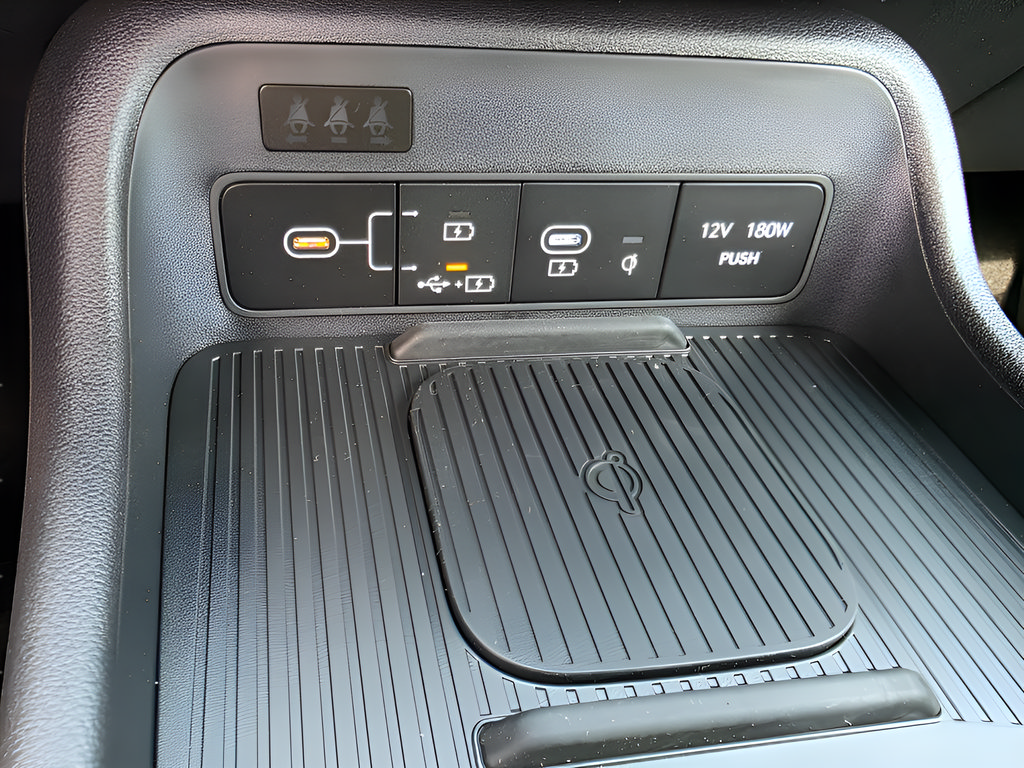 New 2026 Hyundai Kona SEL Sport AWD/4WD image 18