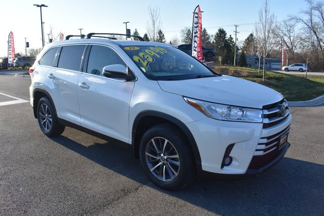 Used 2019 Toyota Highlander XLE image 10