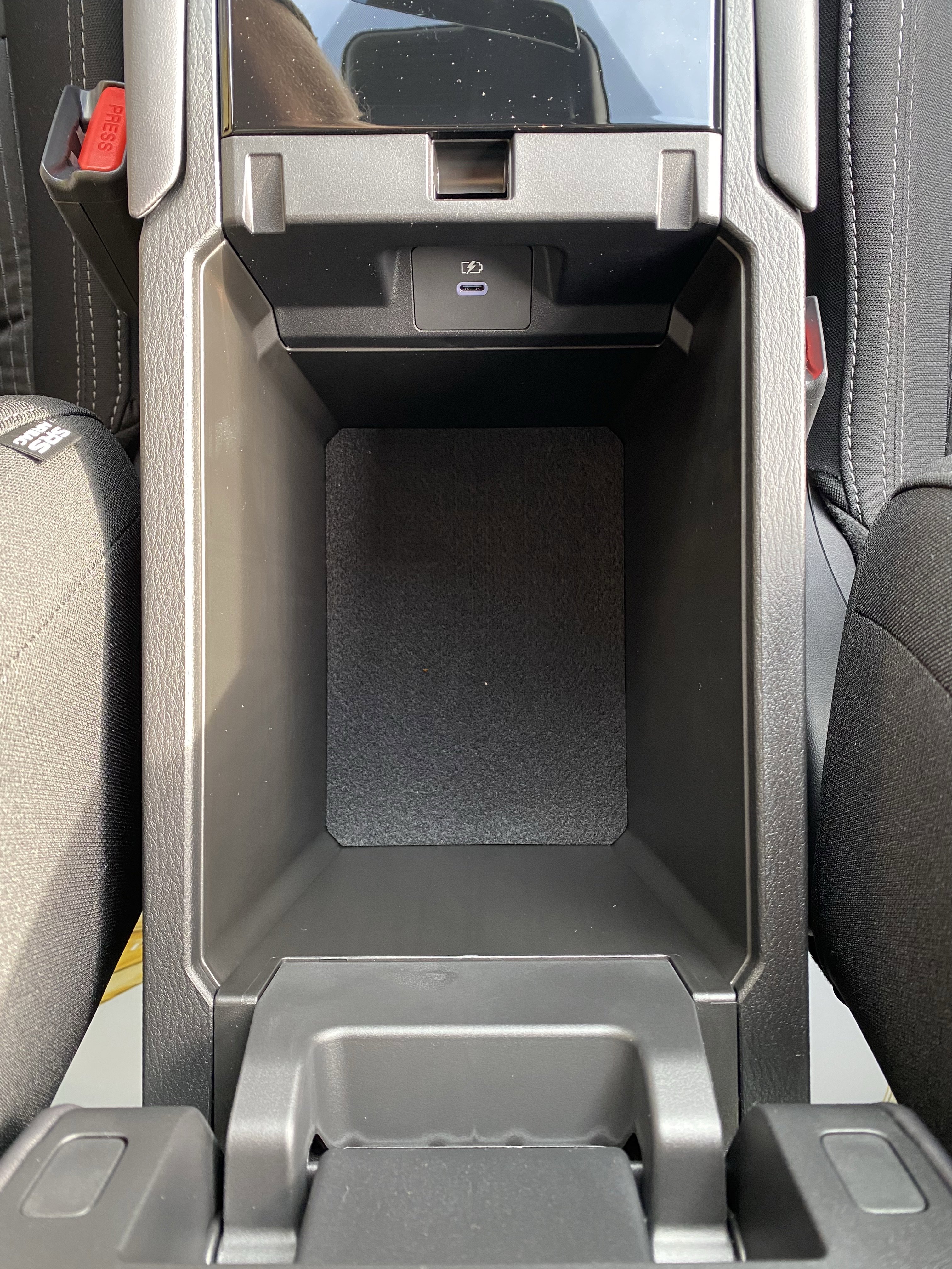 New 2026 Mitsubishi Outlander ES FWD image 14