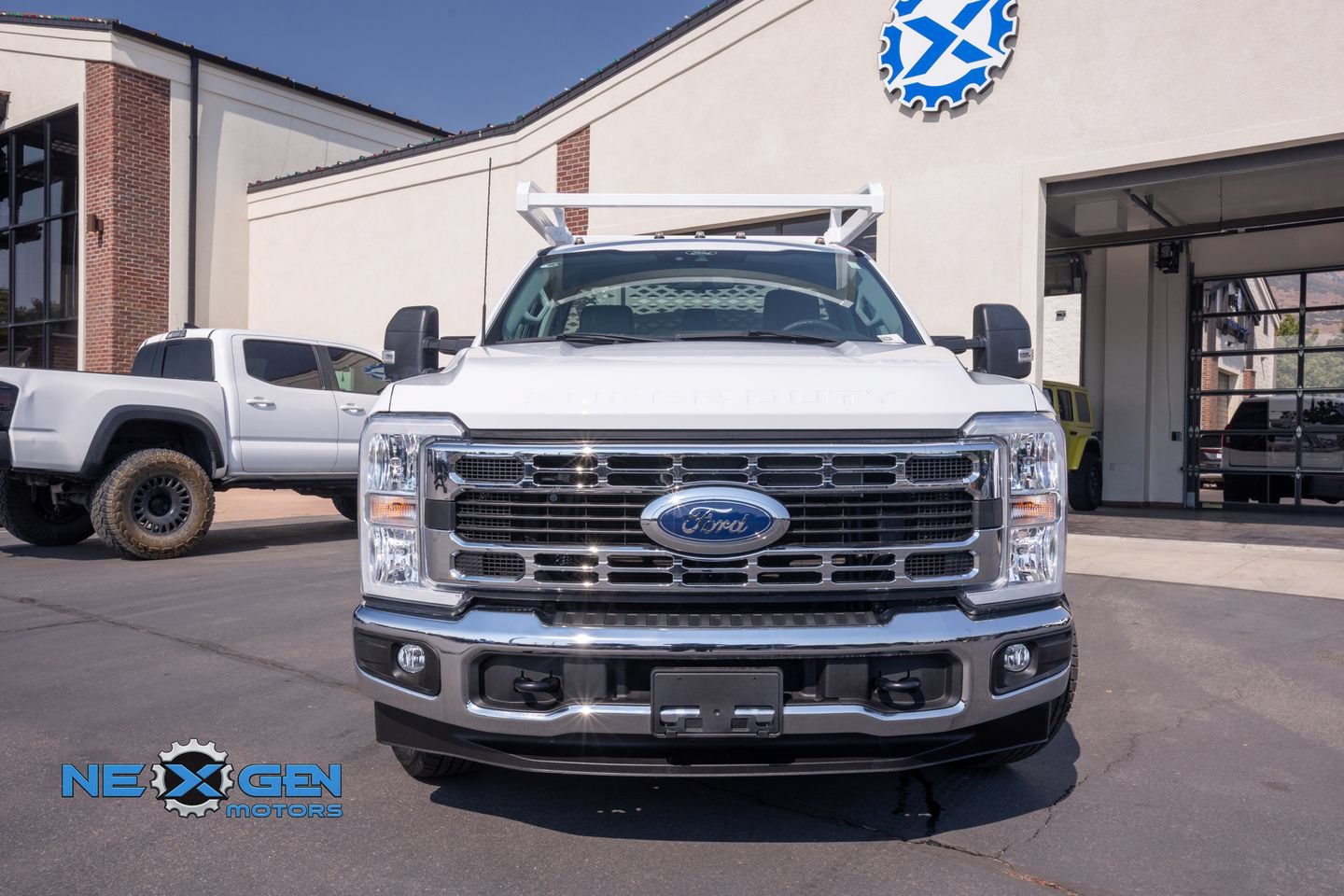 Used 2024 Ford F350 XL w/ XL Chrome Package RWD image 2