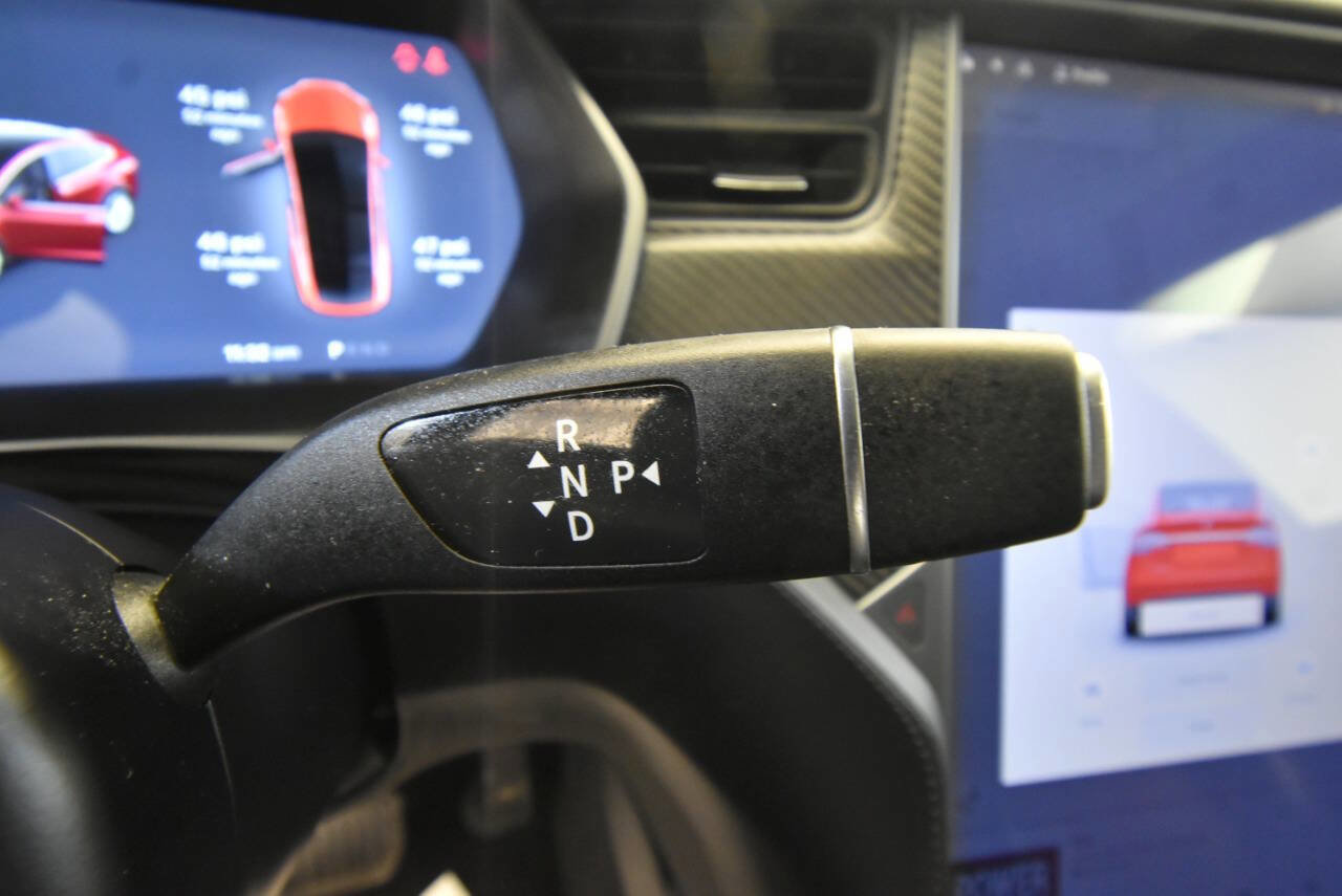 Used 2018 Tesla Model X 75D AWD/4WD image 35