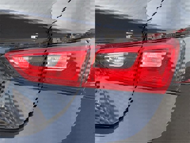 Used 2023 Chevrolet Malibu LT image 7