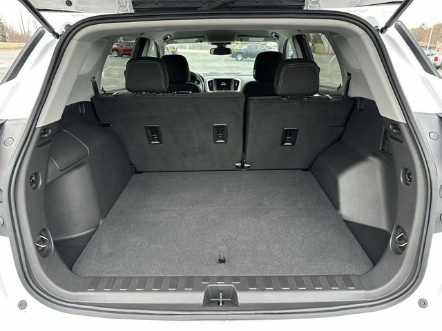Certified 2024 GMC Terrain SLE w/ Driver Convenience Package FWD image 24