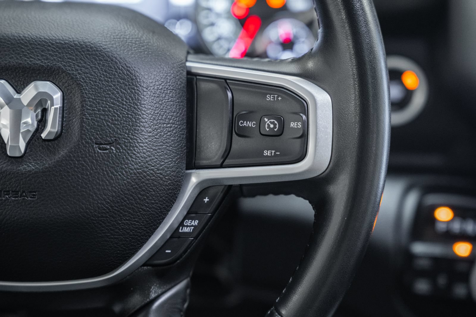 Used 2023 RAM 1500 Big Horn AWD/4WD image 28