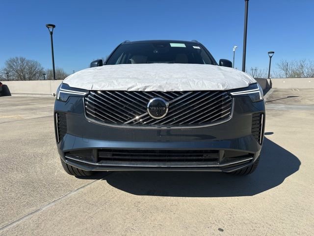 New 2026 Volvo XC90 B6 Plus w/ Protection Package image 2