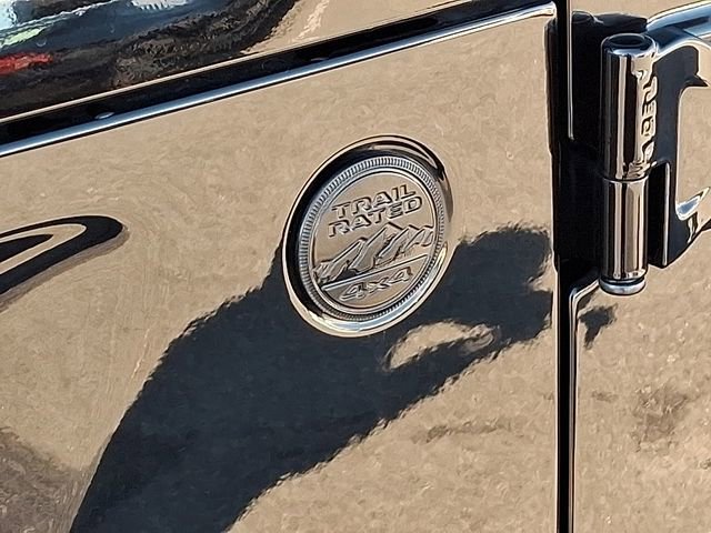 Used 2021 Jeep Wrangler Unlimited Sport AWD/4WD image 37