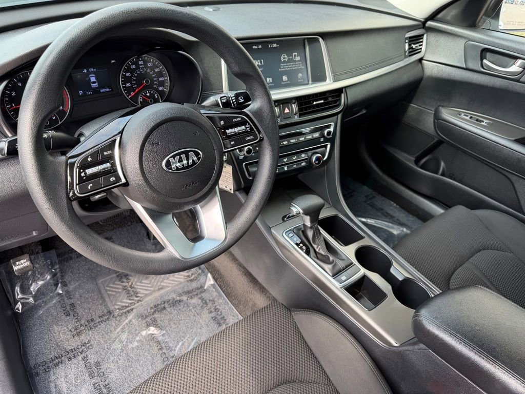 Used 2020 Kia Optima LX image 12