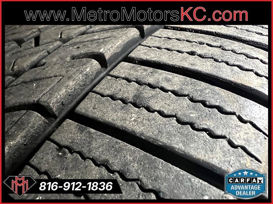 Used 2017 Ford Fusion SE image 34