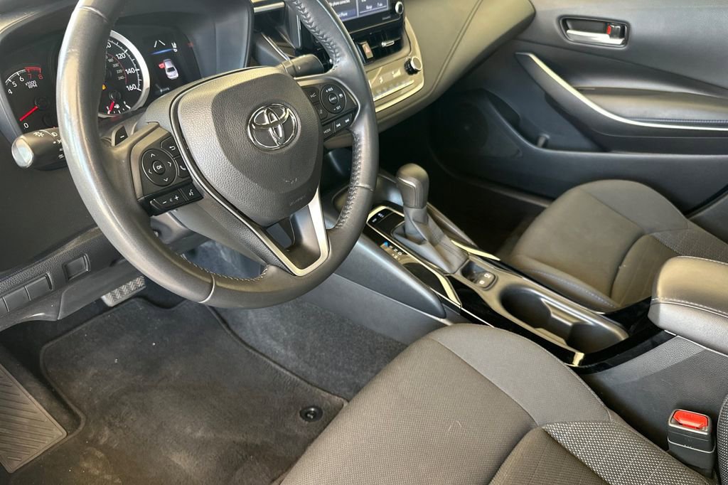 Used 2022 Toyota Corolla SE w/ Carpet Mat Package (TMS) image 12