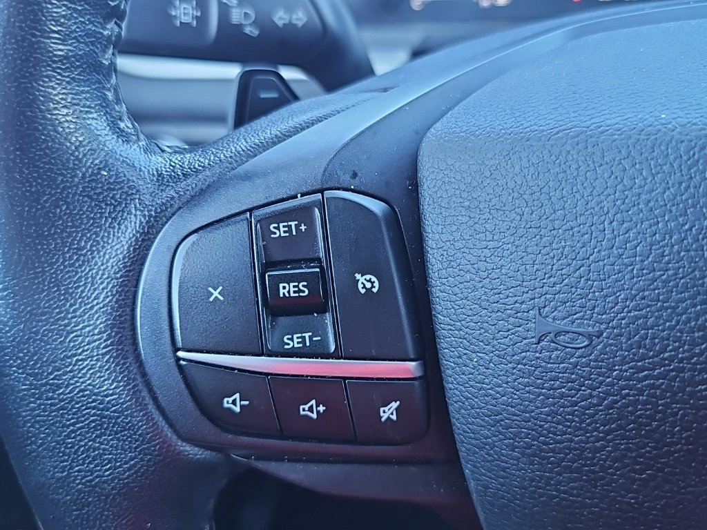 Used 2020 Ford Explorer XLT AWD/4WD image 10