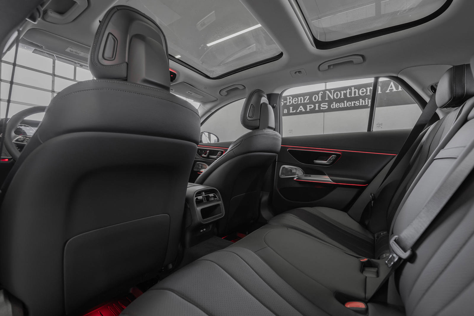 New 2025 Mercedes-Benz E 450 4MATIC All-Terrain Wagon image 24