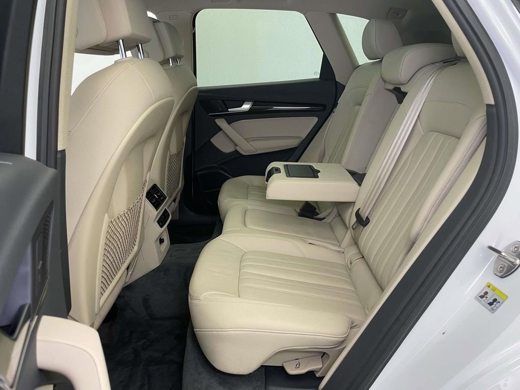 Used 2018 Audi Q5 2.0T Premium Plus AWD/4WD image 19