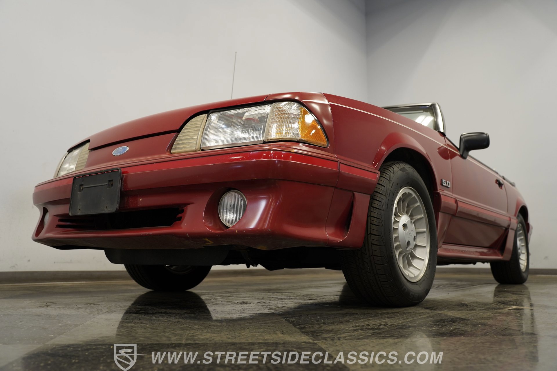 Used 1988 Ford Mustang GT RWD image 21