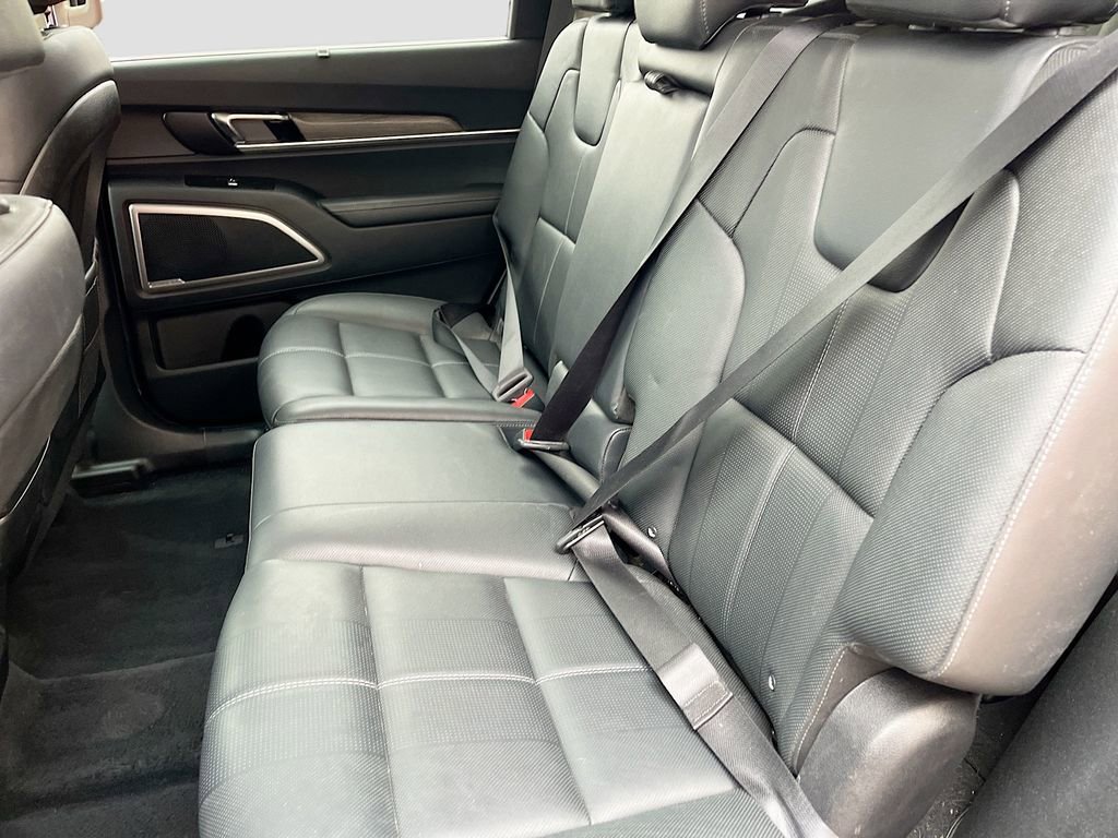 Used 2022 Kia Telluride EX image 26
