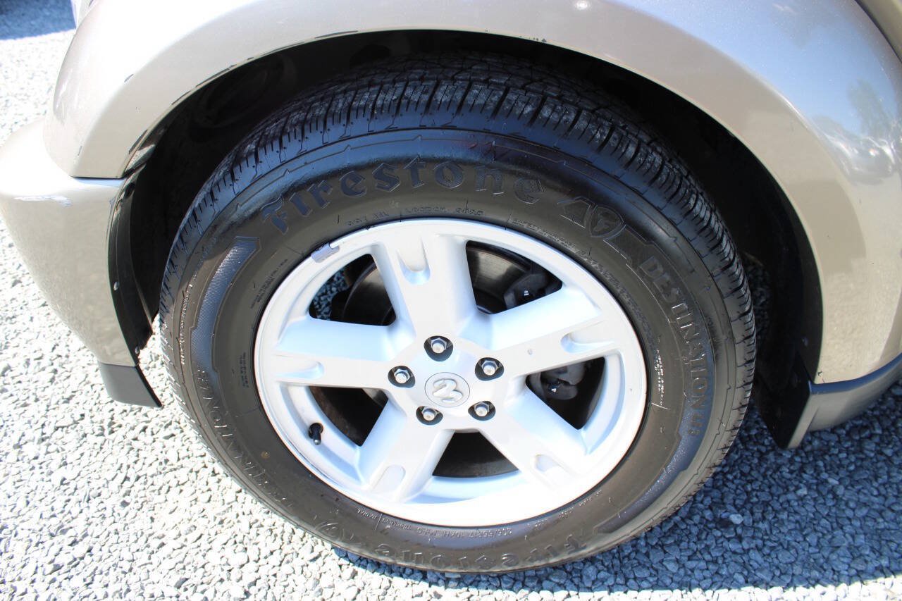 Used 2007 Dodge Nitro SXT AWD/4WD image 24