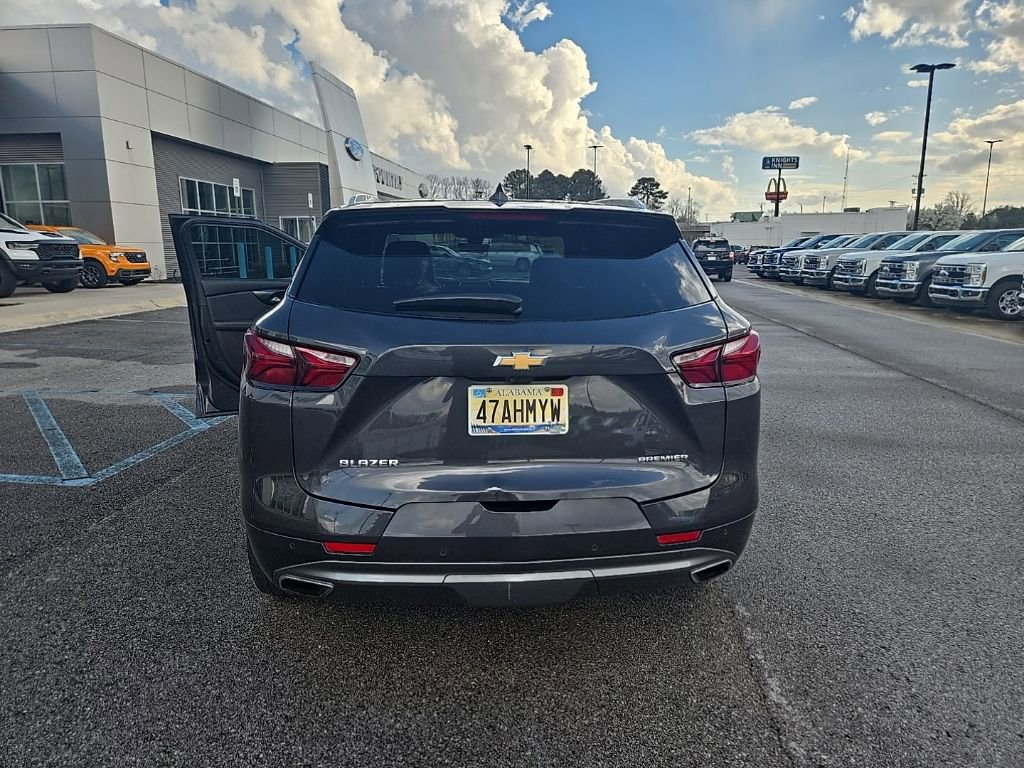 Used 2021 Chevrolet Blazer Premier w/ Driver Confidence II Package image 6