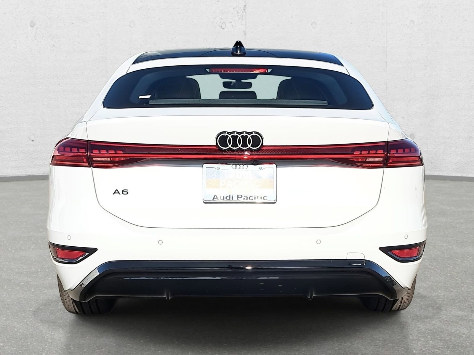 New 2025 Audi A6 e-tron Premium image 6