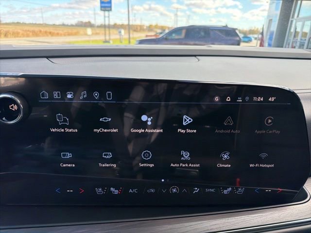 New 2026 Chevrolet Suburban Premier image 12