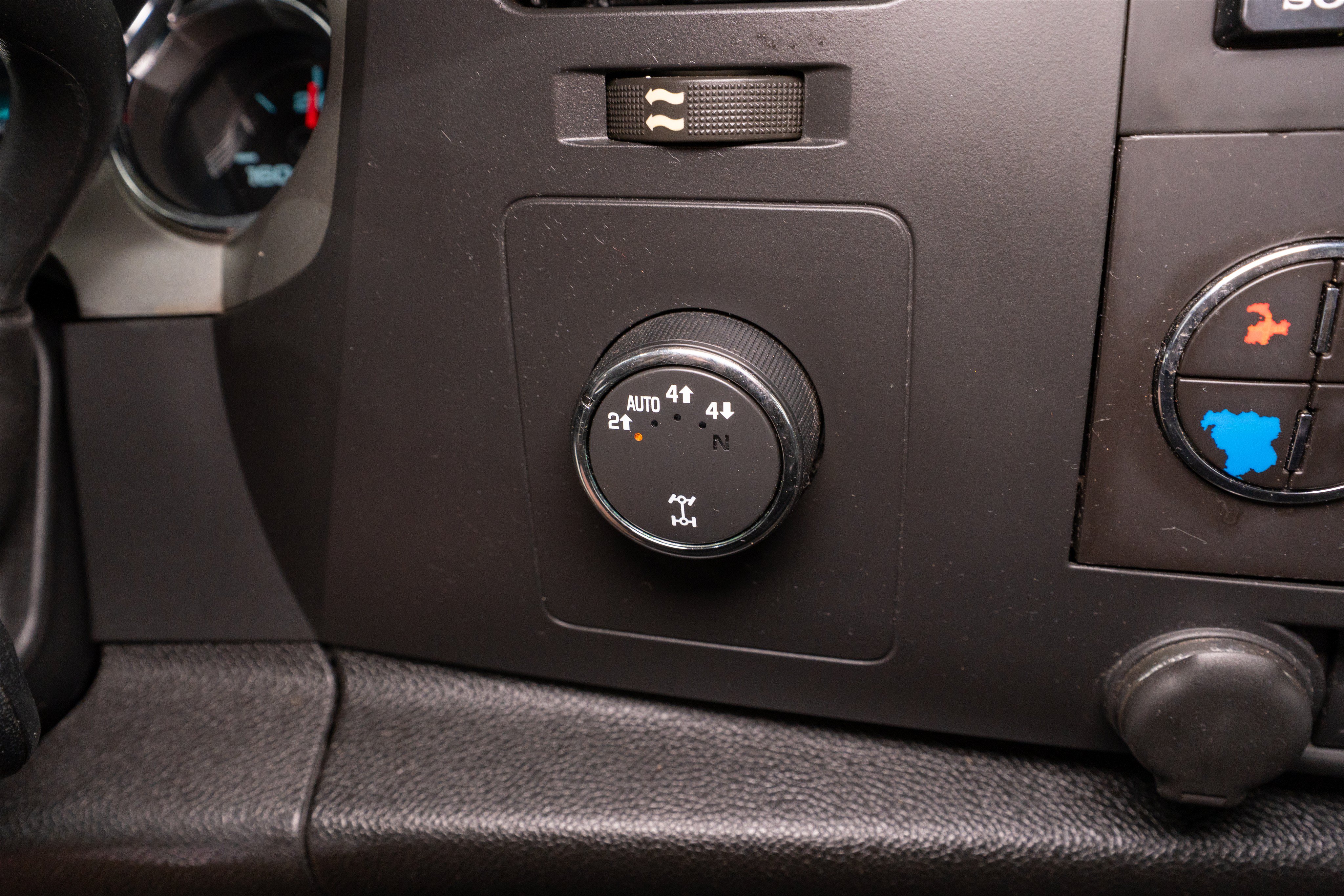 Used 2012 Chevrolet Silverado 1500 LT w/ All-Star Edition AWD/4WD image 20