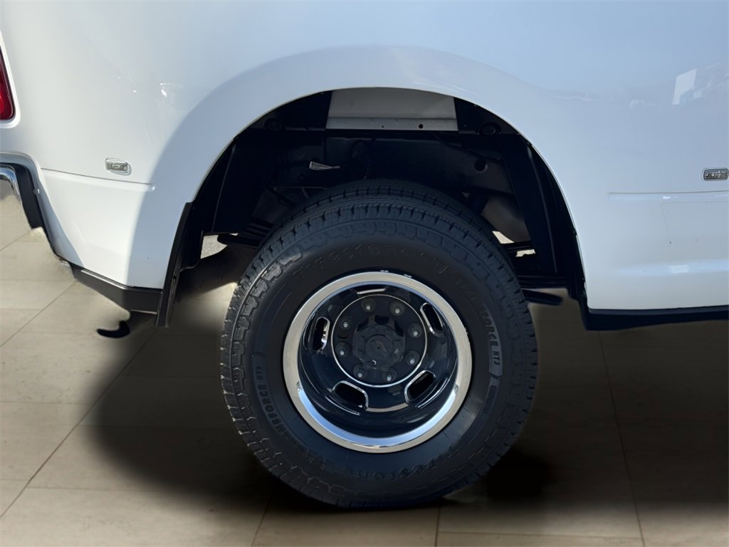Used 2024 RAM 3500 Big Horn image 43