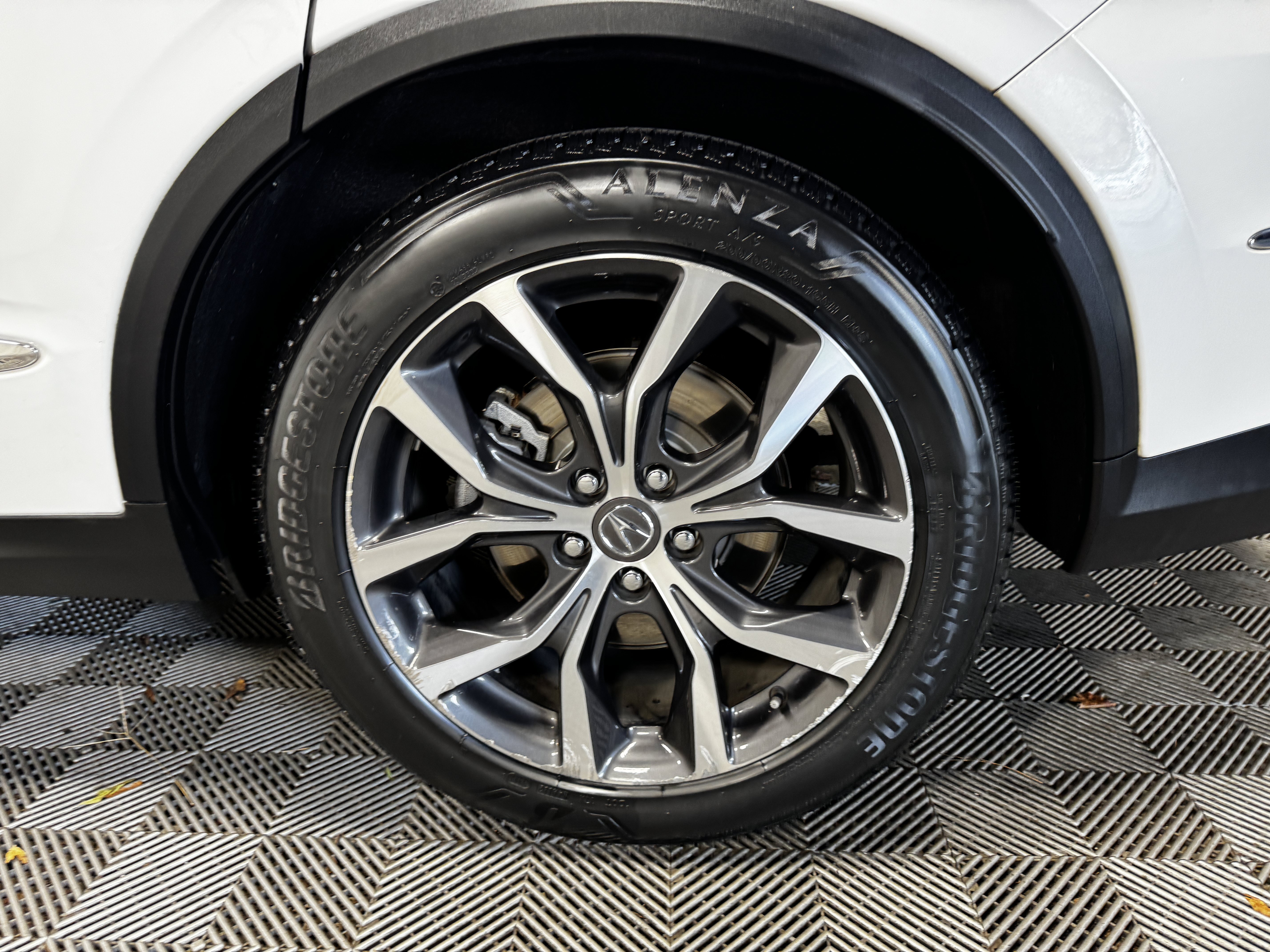 Used 2022 Acura MDX w/ Technology Package FWD image 51