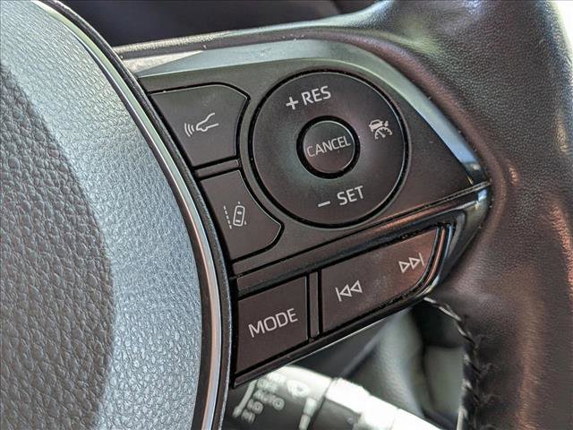 Used 2022 Toyota RAV4 SE w/ Convenience Package image 12