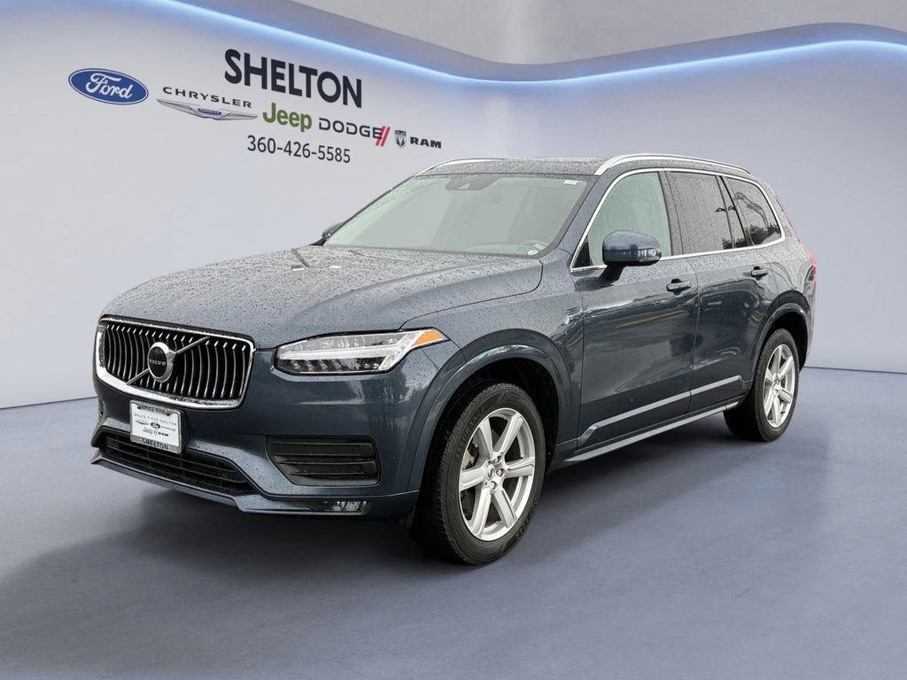 Used 2022 Volvo XC90 T6 Momentum