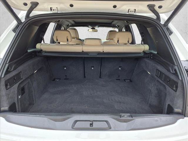 Used 2022 BMW X5 M50i w/ Premium Package AWD/4WD image 6