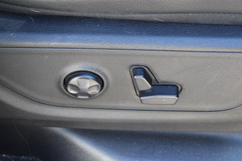 Used 2024 RAM 1500 Rebel w/ Rebel Level 2 Equipment Group AWD/4WD image 11