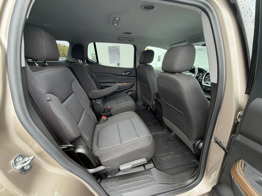 Used 2023 GMC Acadia SLE AWD/4WD image 16