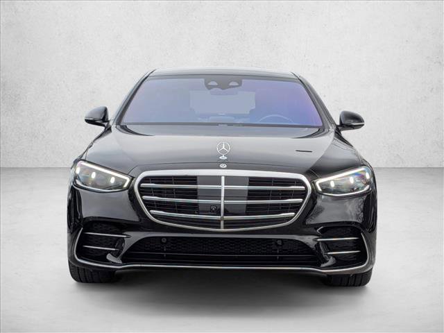 Used 2025 Mercedes-Benz S 580e 4MATIC Sedan video 2