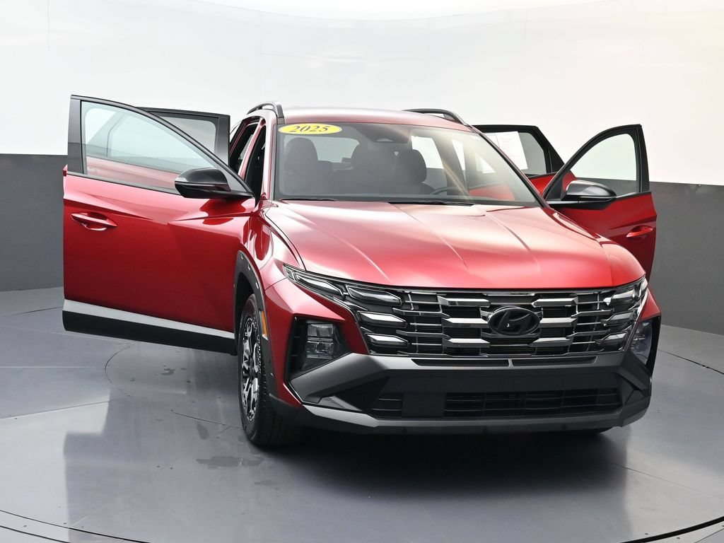 Used 2025 Hyundai Tucson XRT FWD image 30