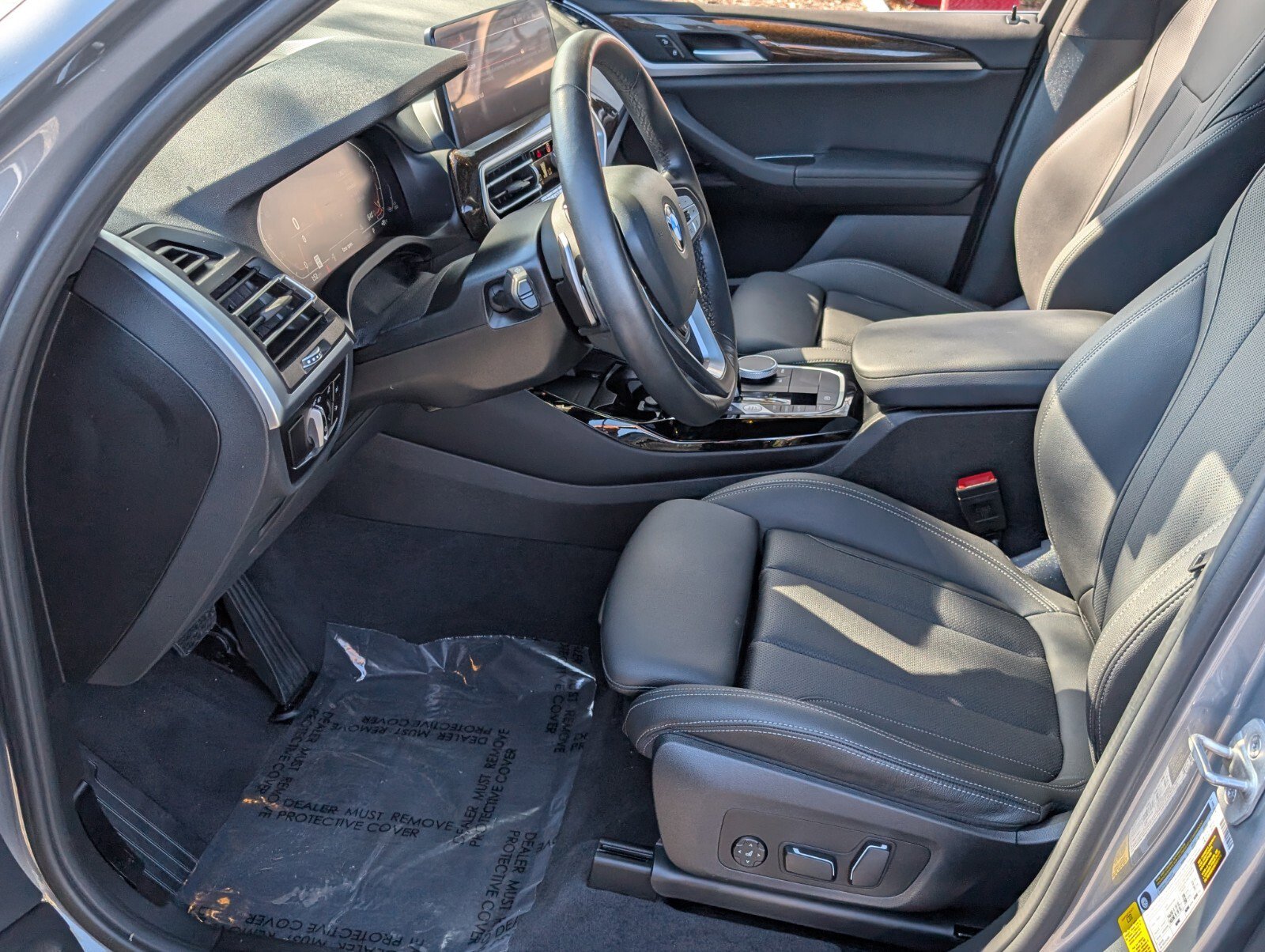 Used 2024 BMW X3 sDrive30i w/ Premium Package w/ZPA image 11