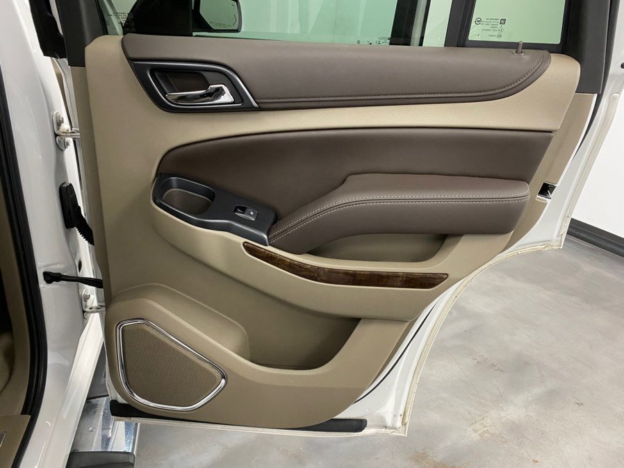 Used 2019 Chevrolet Tahoe LT w/ LT Signature Package AWD/4WD image 46