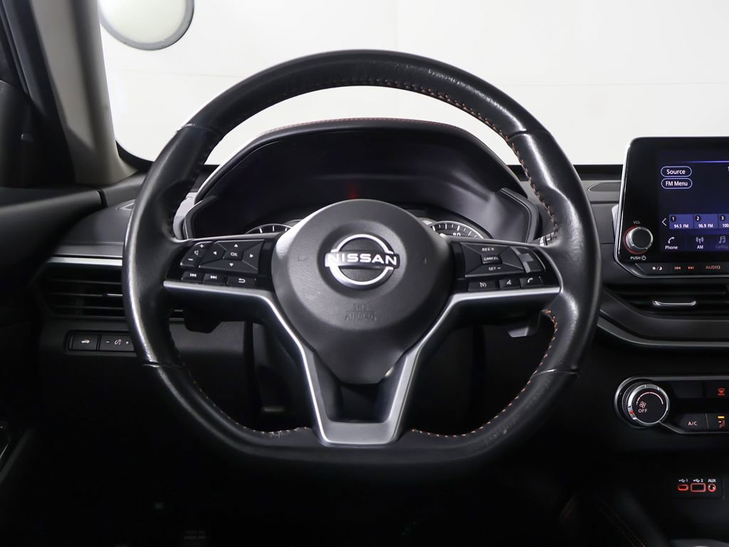 Used 2024 Nissan Altima 2.5 SR image 31