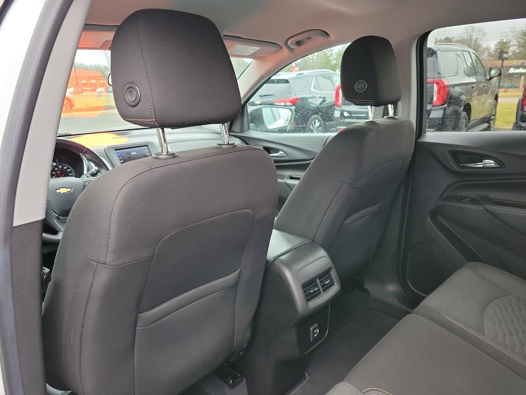 Used 2021 Chevrolet Equinox LT image 24