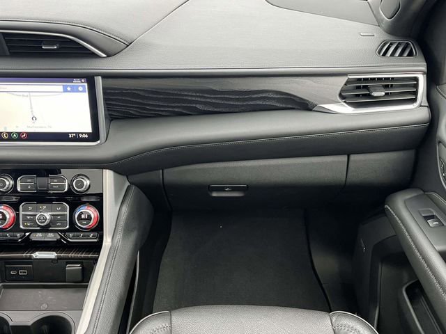 Used 2021 GMC Yukon Denali w/ Denali Premium Package image 20