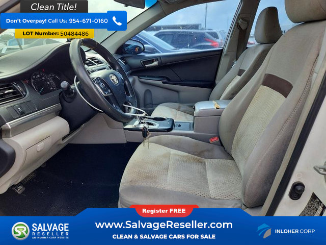 Used 2012 Toyota Camry LE FWD image 9