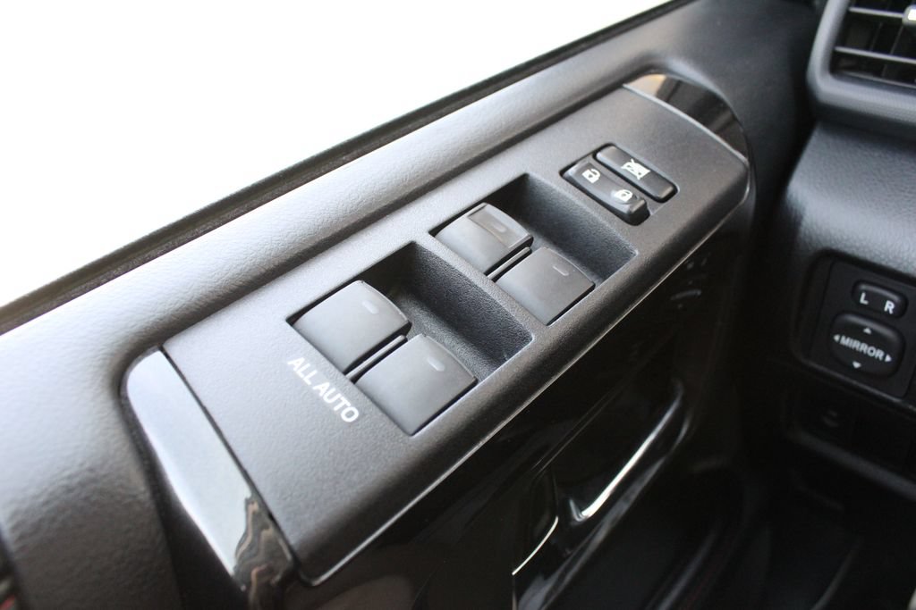 Used 2015 Toyota 4Runner TRD Pro AWD/4WD image 6